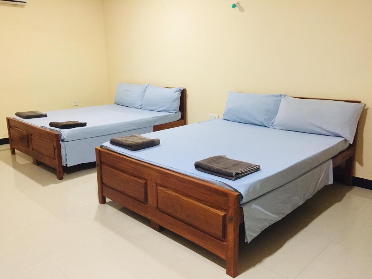 Hotel Senthil Complex à Jaffna Extérieur photo